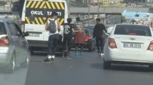 E-5’te Patenci Gençlerin Ölümüne Yolculuğu