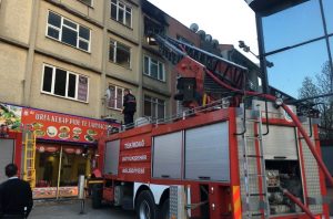 Sirenler Minik Patiler Için Çaldı