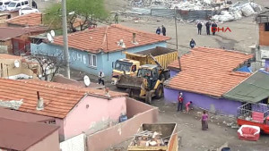 ‘Kore Mahallesinde’ Belirli Evler Yıkıldı