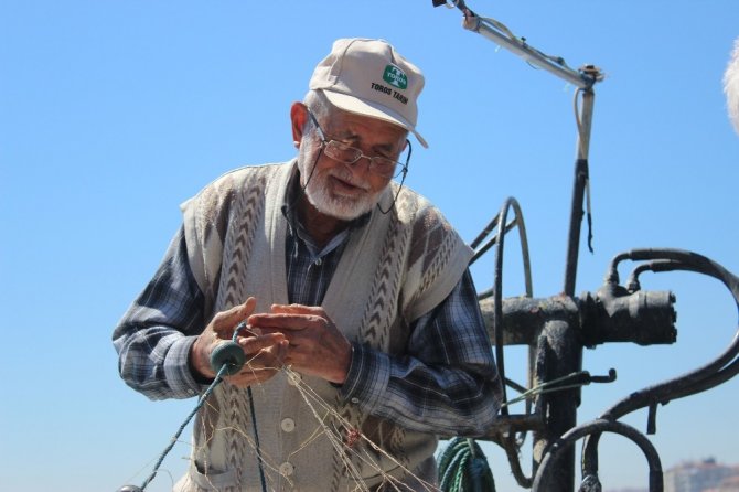 50 Yıldır Ekmeğini Denizden Çıkartıyor