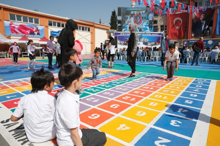 Küçük Öğrenciler, Akıl Oyunları Turnuvası’nda Kıyasıya Yarıştı