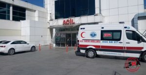 İşe giden karısını 3 yerinden bıçakladı