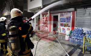 İtfaiye ekiplerine saldırdılar