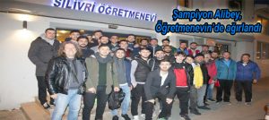 Şampiyon Alibey, Öğretmenevin’de ağırlandı