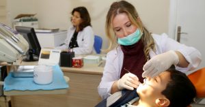 BAKIRKÖY’DE BİR YILDA 22.479 HASTAYA AĞIZ VE DİŞ SAĞLIĞI TEDAVİSİ YAPILDI