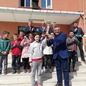 ÇOCUK OYUNLARINA KAVAK’LI DAMGASI