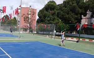 BAKIRKÖY BELEDİYESİ SPOR KOMPLEKSİ AÇILDI