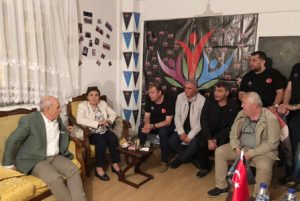 Akgün, “Kültür ve sanata hizmet edenin yanındayız”