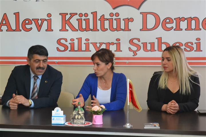 YAZAR, AKD’Yİ ZİYARET ETTİ