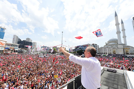 Esenyurt 100 bin kişiyle Maltepe’ye gidiyor!