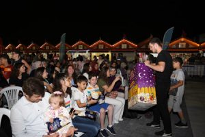 Açık havada nostaljik sinema geceleri