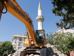 Başkan Akgün’den Celaliye Mahallesi’ne çok özel bir camii