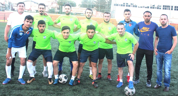 ÖZNAKKAŞ SEZONU AÇTI