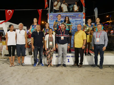 Büyükçekmece’de Beach Volley rüzgarı esti