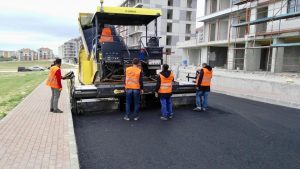 SİLİVRİ BELEDİYESİ’NDEN YENİ MAHALLE’YE 13 BİN TON ASFALT