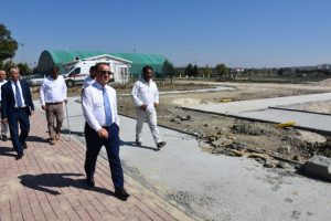 YENİMAHALLE’DE GERÇEKLEŞTİRİLEN ÇALIŞMALAR TÜM HIZIYLA SÜRÜYOR