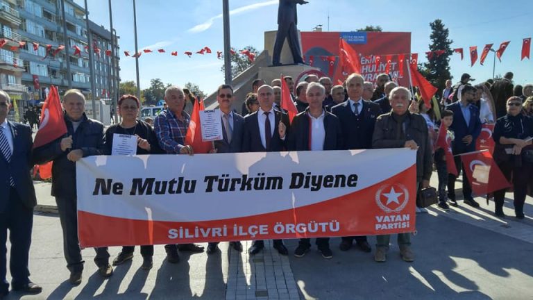 Silivri Vatan Partisi Andımızı okudu