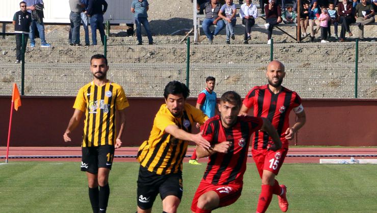 Bayburt’ta keyifler yerinde 4-0