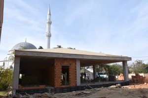 BÜYÜKKILIÇLI’DA MEYDAN ÇALIŞMALARI SÜRÜYOR