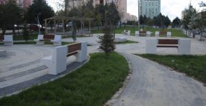 PARKLARA BANK MONTAJI YAPILIYOR