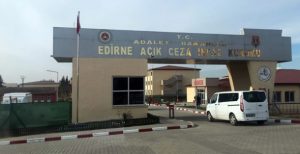 HÜSEYİN AVNİ MUTLU TAHLİYE OLUYOR