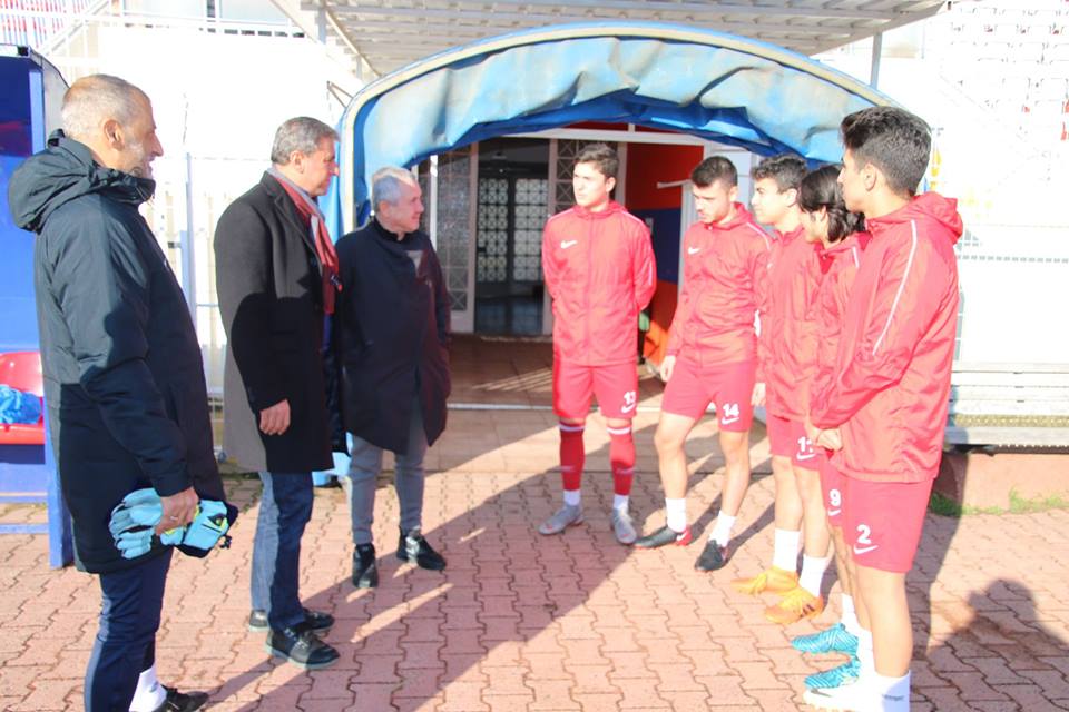 Hamza Hamzaoğlu Silivrispor idmanında