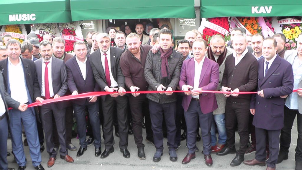 BY PATRON’DAN  SİLİVRİ’DE  GÖRKEMLİ AÇILIŞ