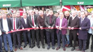 BY PATRON’DAN  SİLİVRİ’DE  GÖRKEMLİ AÇILIŞ