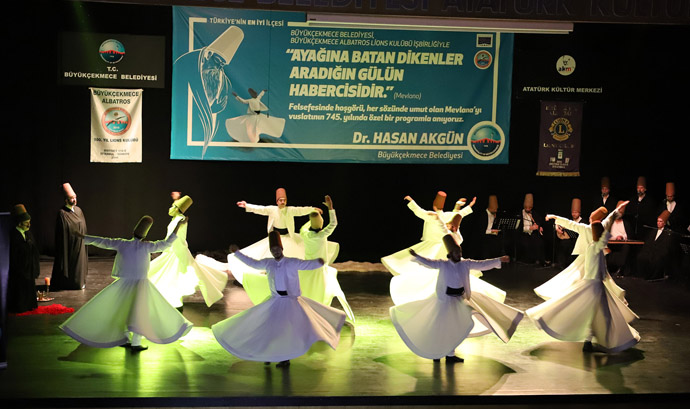 Büyükçekmeceliler Hz. Mevlana’yı vuslat yıldönümünde andı