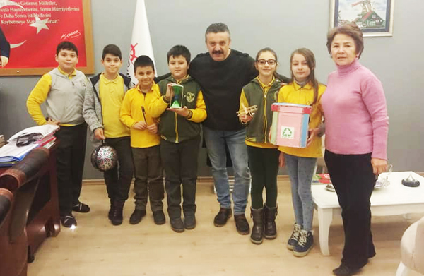 Turgut Reis İlkokulu öğrencileri,icatlara ve sorunlara  çözüm buldular