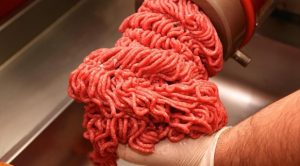 Bakanlıktan “hileli kıyma” iddiasına inceleme