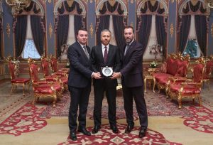 BOZOĞLU VE YILMAZ PROJELERİNİ VALİ’YE ANLATTI