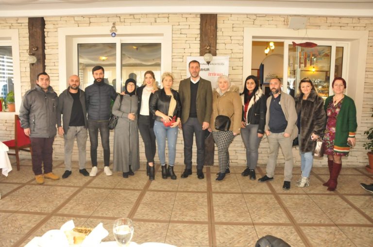 Yılmaz, Silivri’de Bayan Kuaförleri ile buluştu