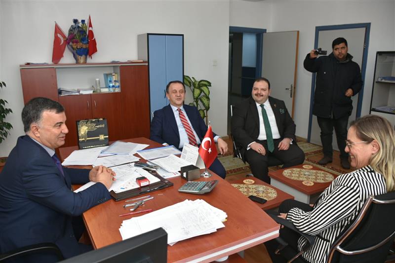 Işıklar Mal Müdürlüğü’nü ziyaret etti