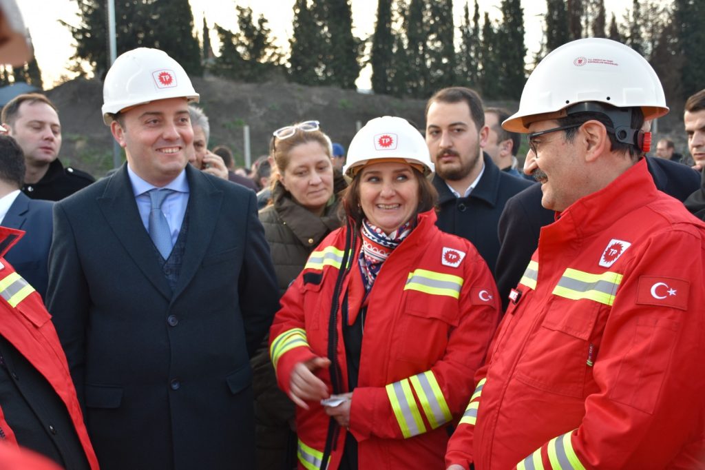 BOZOĞLU “SİLİVRİ’DE BULUNAN DOĞALGAZ CARİ AÇIĞI 5 MİLYAR AZALTACAK’