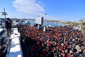 Silivri’de İmamoğlu’na sevgi seli…