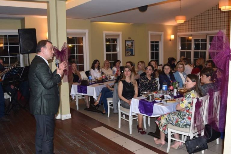 Işıklar KAGİDER’in 8 Mart programına katıldı