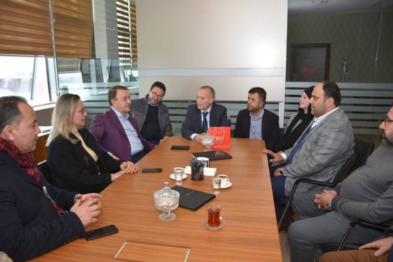 Işıklar Tente Fabrikasında Emekçilerle Buluştu