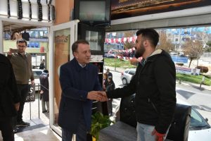 Fatih Mahallesi Esnafı Işıklar’ı İlgiyle Karşıladı