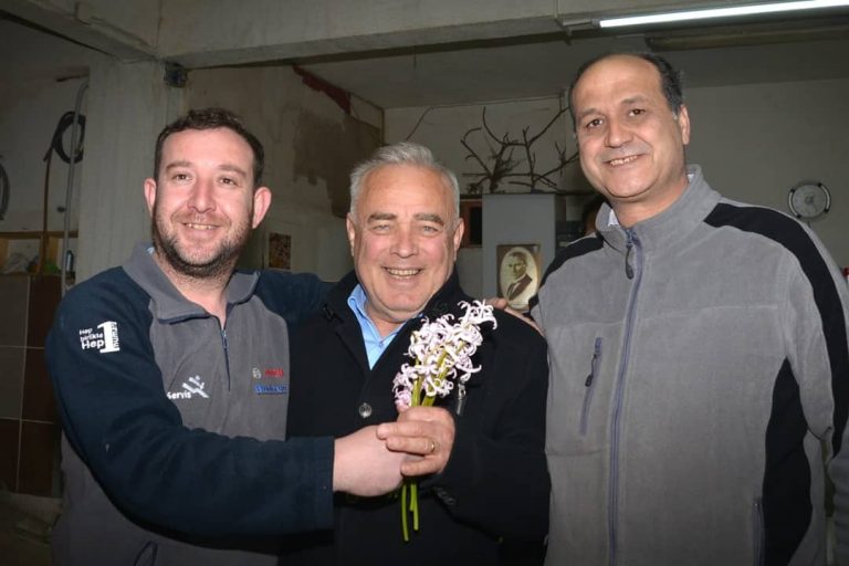 Değirmenci, esnafa hayırlı işler diledi