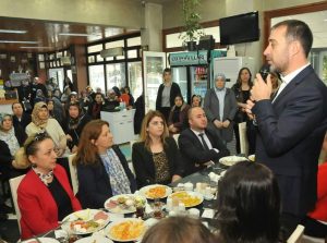 Yılmaz, “Her mahalleye ücretsiz kreşler yapacağız’