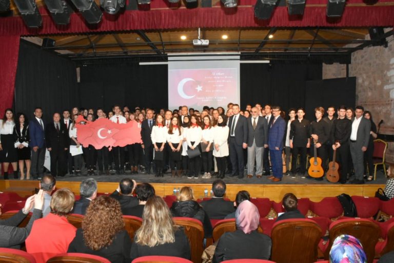 İSTİKLAL MARŞI’NIN KABULÜ VE ERSOY’U ANMA PROGRAMI DÜZENLENDİ