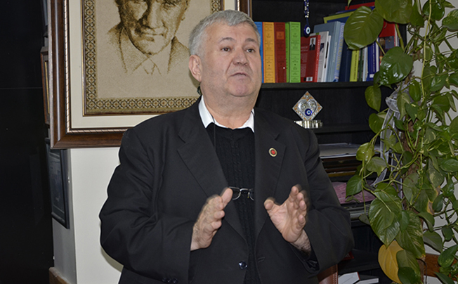 Eren, Silivri Muhtarlar Derneğine yeniden Başkan oldu