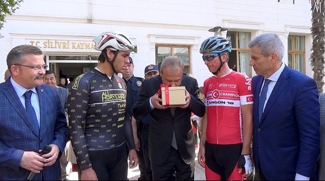 Ata toprağı ve Türk bayrağı Silivri’den yola çıktı