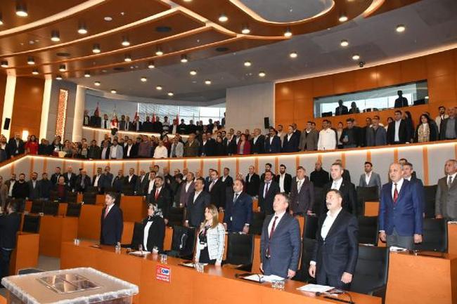 ESENYURT BELEDİYESİ İLK MECLİS TOPLANTISI YAPILDI