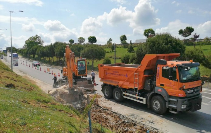 İBB VE SİLİVRİ BELEDİYESİ’NDEN YOĞUN MESAİ