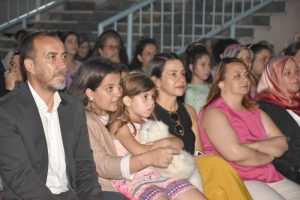 AÇIK HAVADA SİNEMA KEYFİ