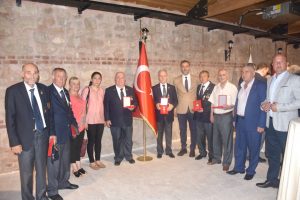 KIBRIS GAZİLERİ MİLLİ MÜCADELE MADALYALARINI ALDI