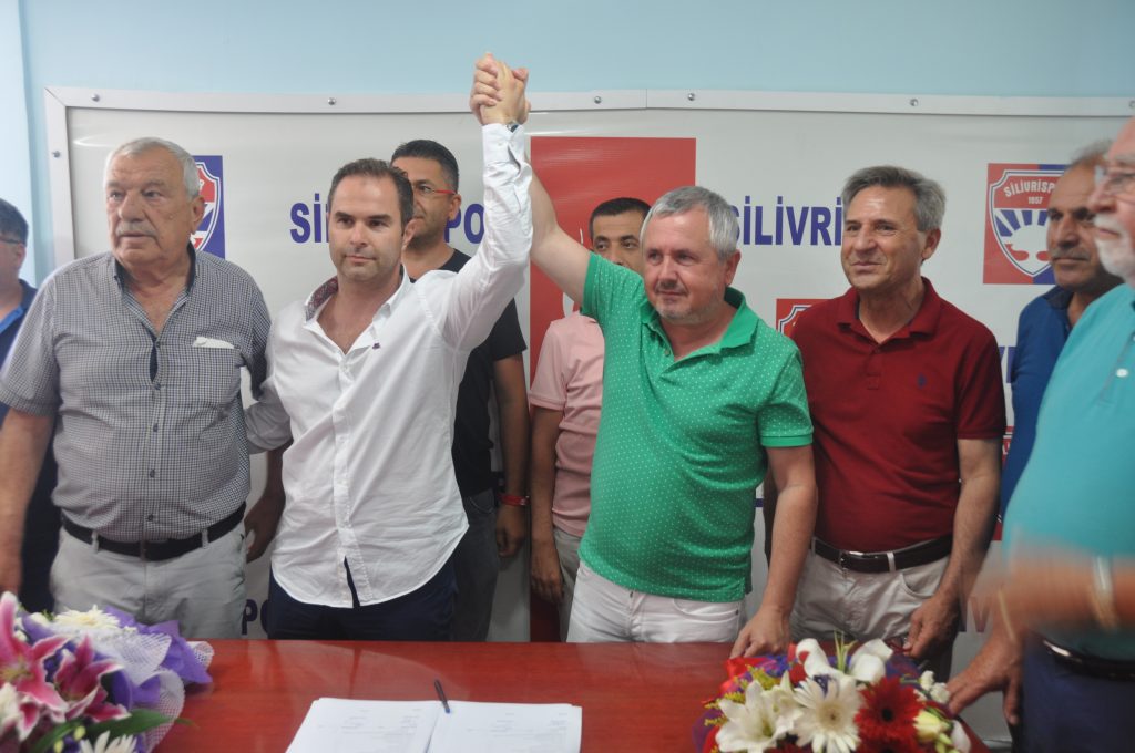 Kongreyle Silivrispor Kulüp Başkanı seçilen Taylan Güraslan, görevi devraldı.