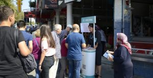 İMZA KAMPANYASINA BÜYÜK İLGİ